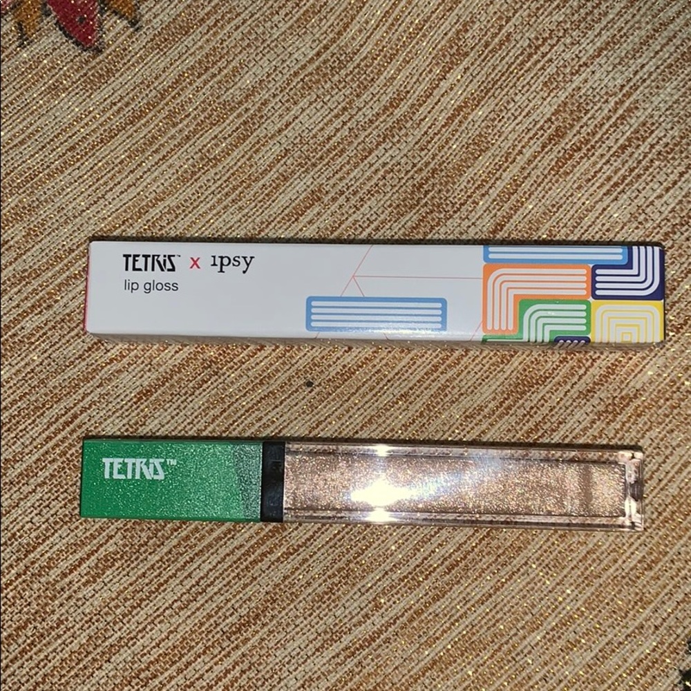 Ipsy x Tetris lip gloss